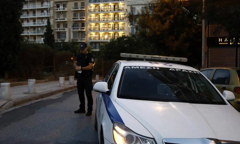 Μητροκτονία - Θεσσαλονίκη: «Την έβριζε και η καημένη δεν μιλούσε πότε», λένε γείτονες της 79χρονης